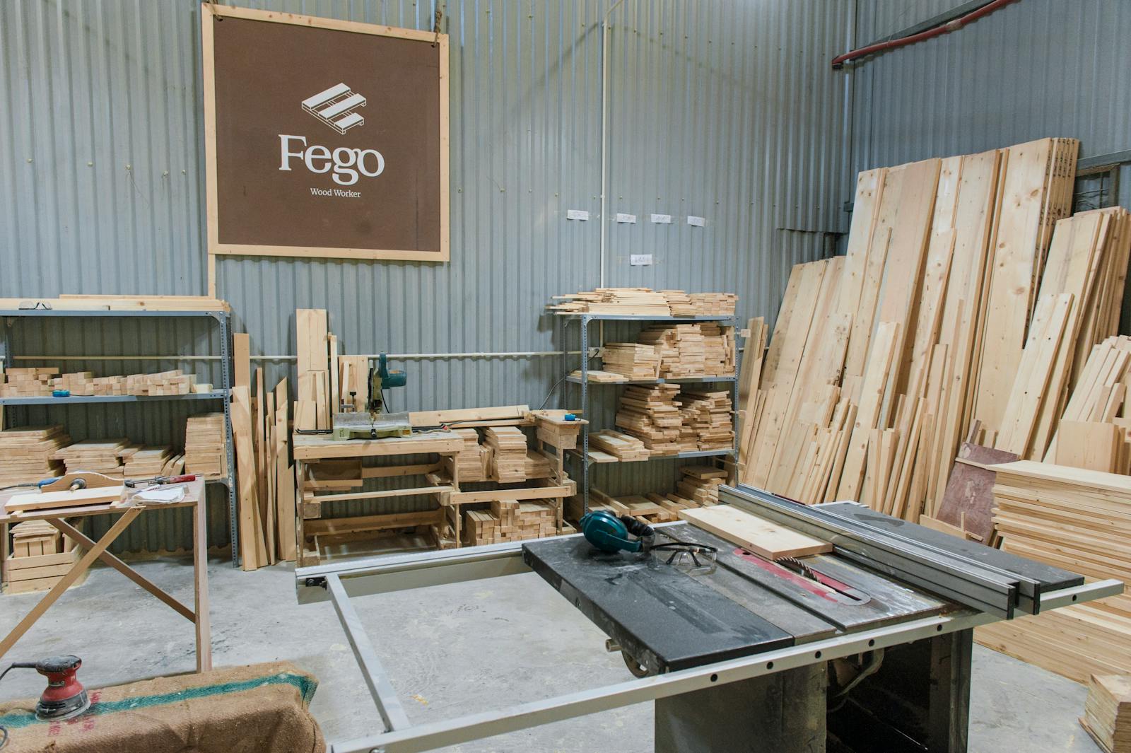 Jay's Workshop bench with timber and tools